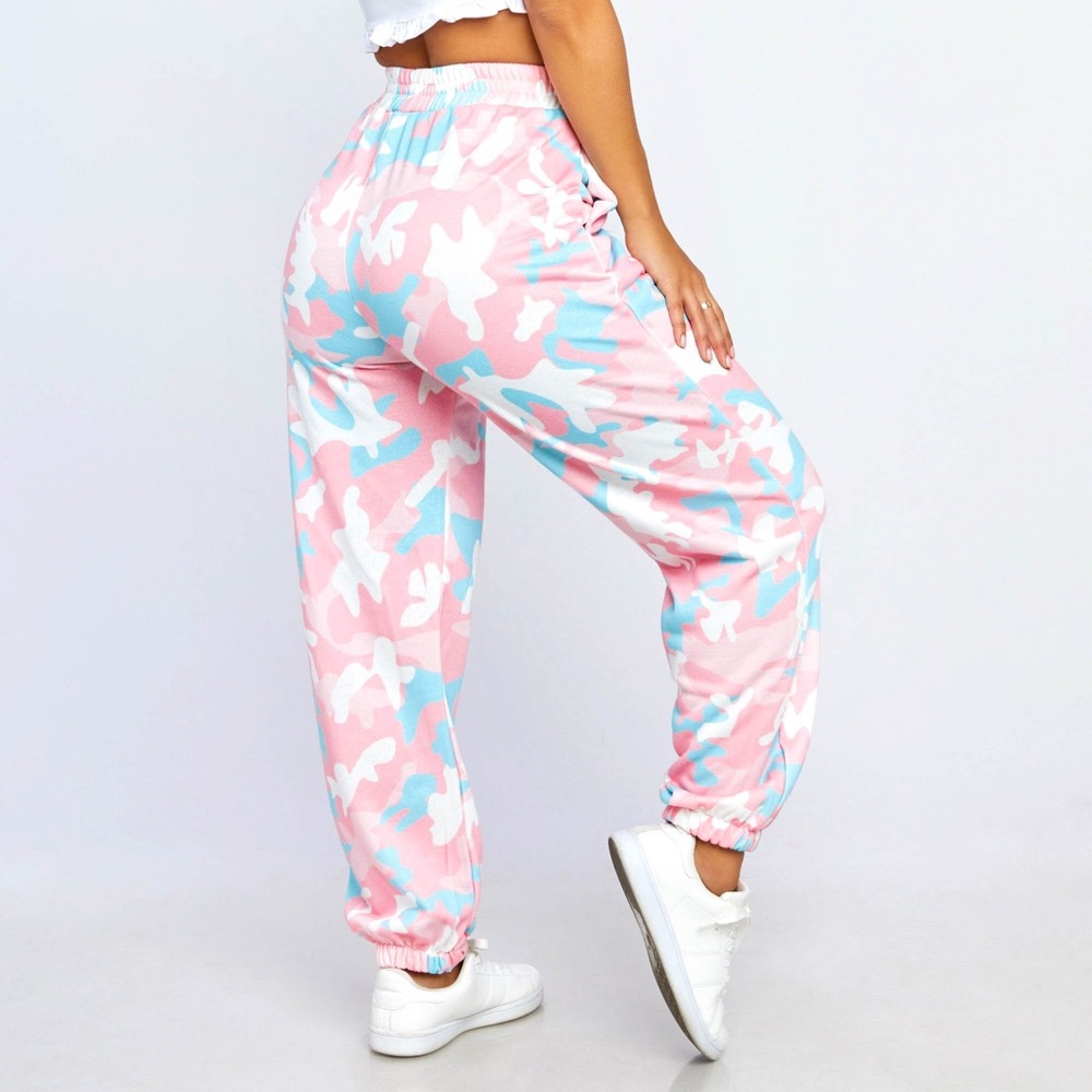 HONEYBUM Pink/Blue Camo Sweatpants Size Small